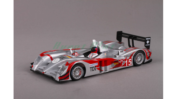 Audi R10 - Team Kolles Le Mans 2010 No.15