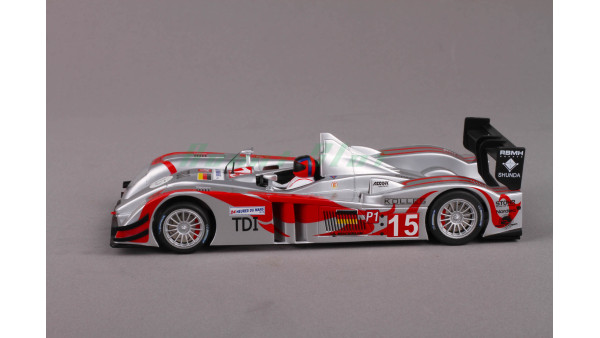 Audi R10 - Team Kolles Le Mans 2010 No.15