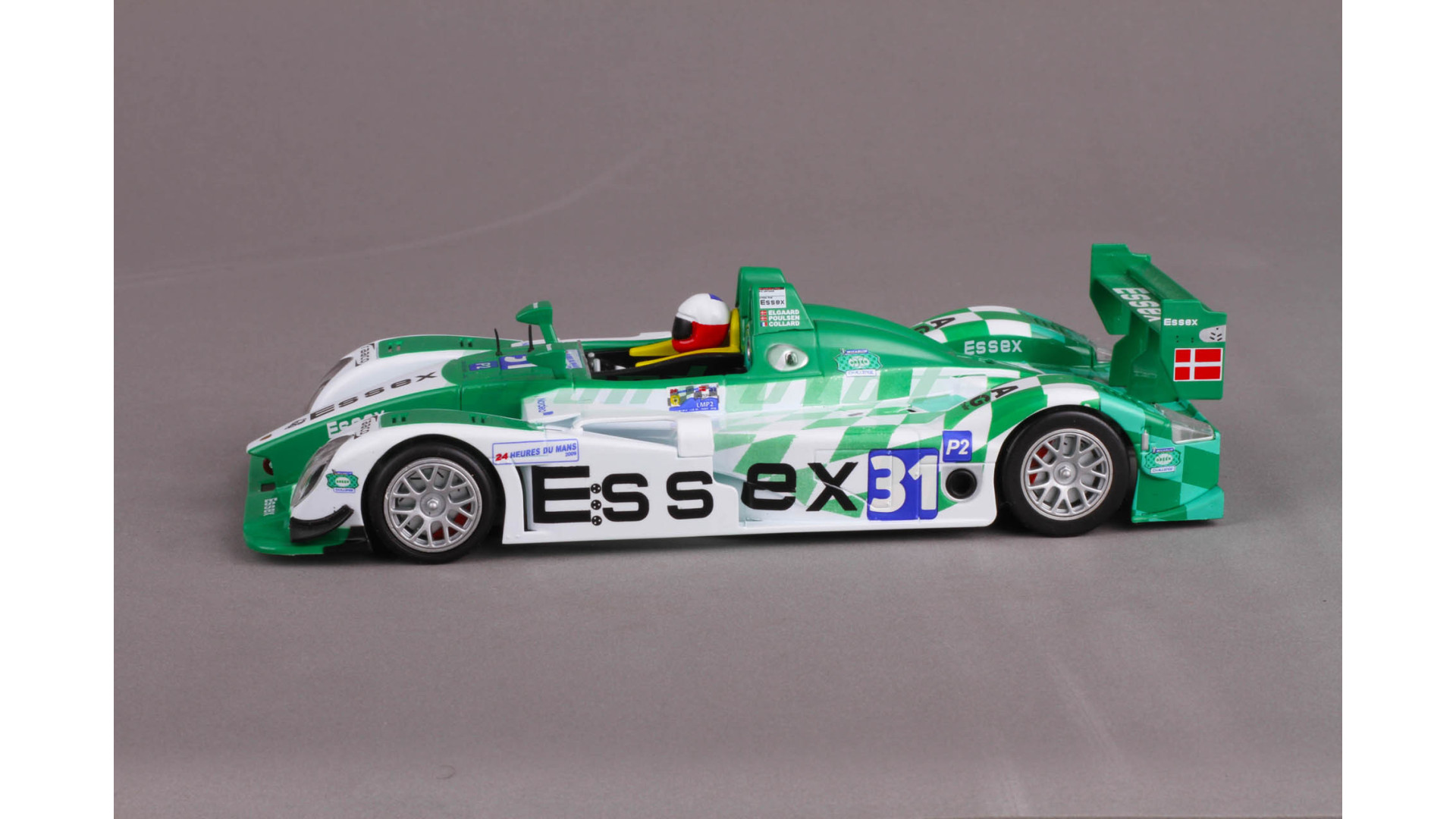 Porsche Spyder verde