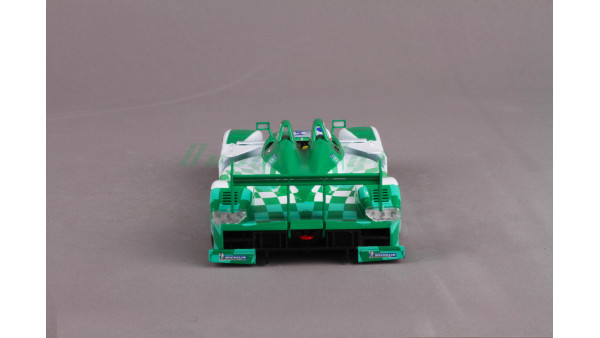 Porsche Spyder verde