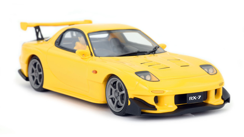 Mazda RX7 - Yellow