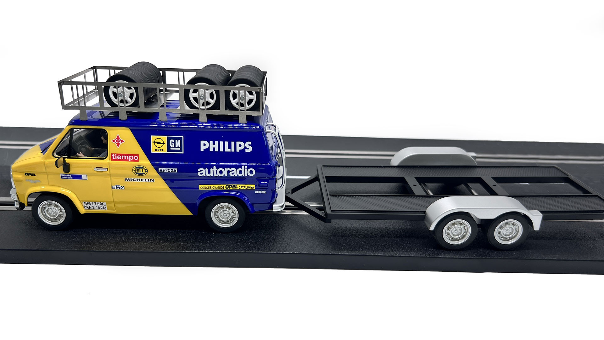 GMC + Philips Autoradio