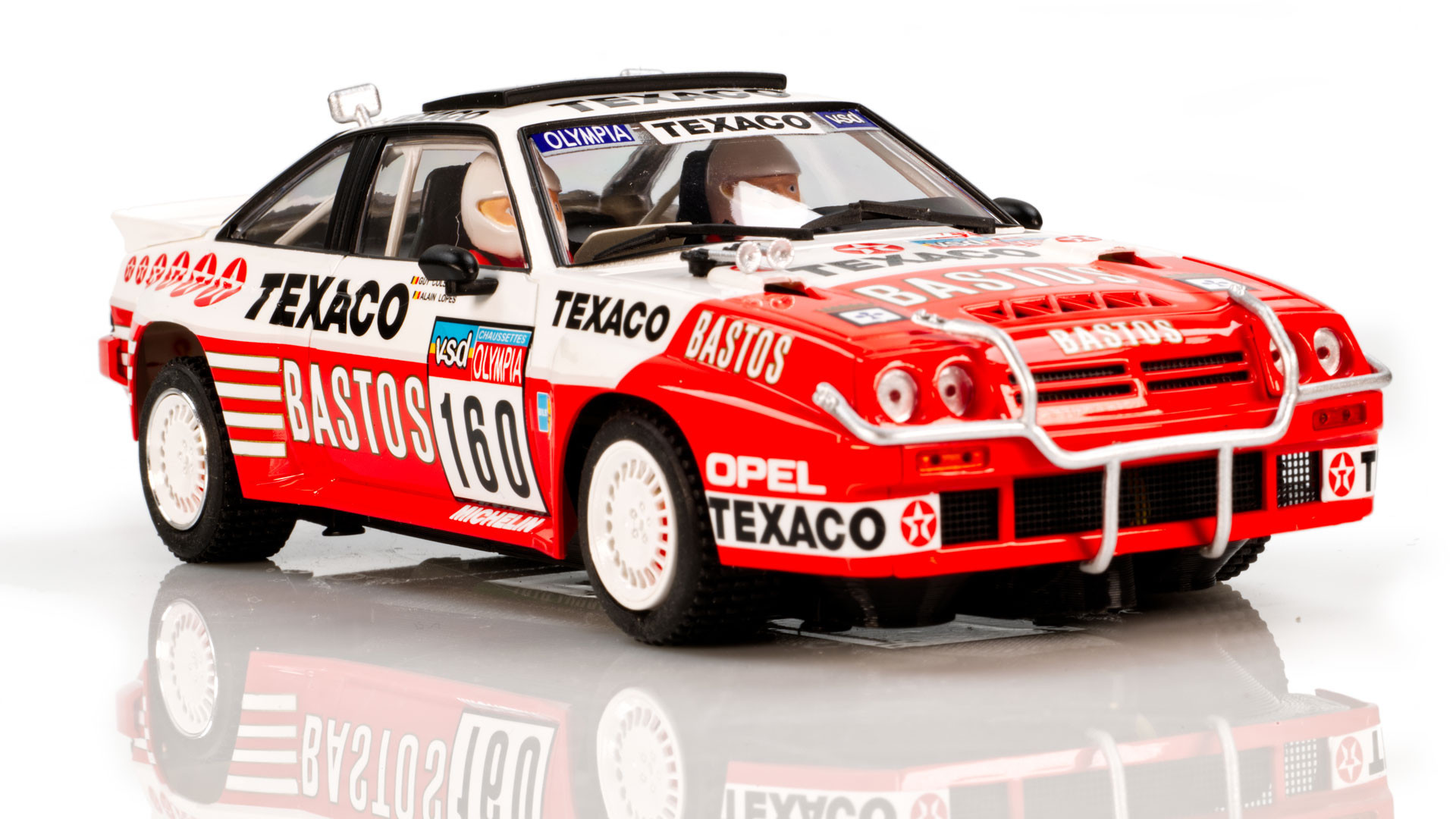 Opel Manta 400 Paris - Dakar 1985   G. Colsoul - A. Lopes