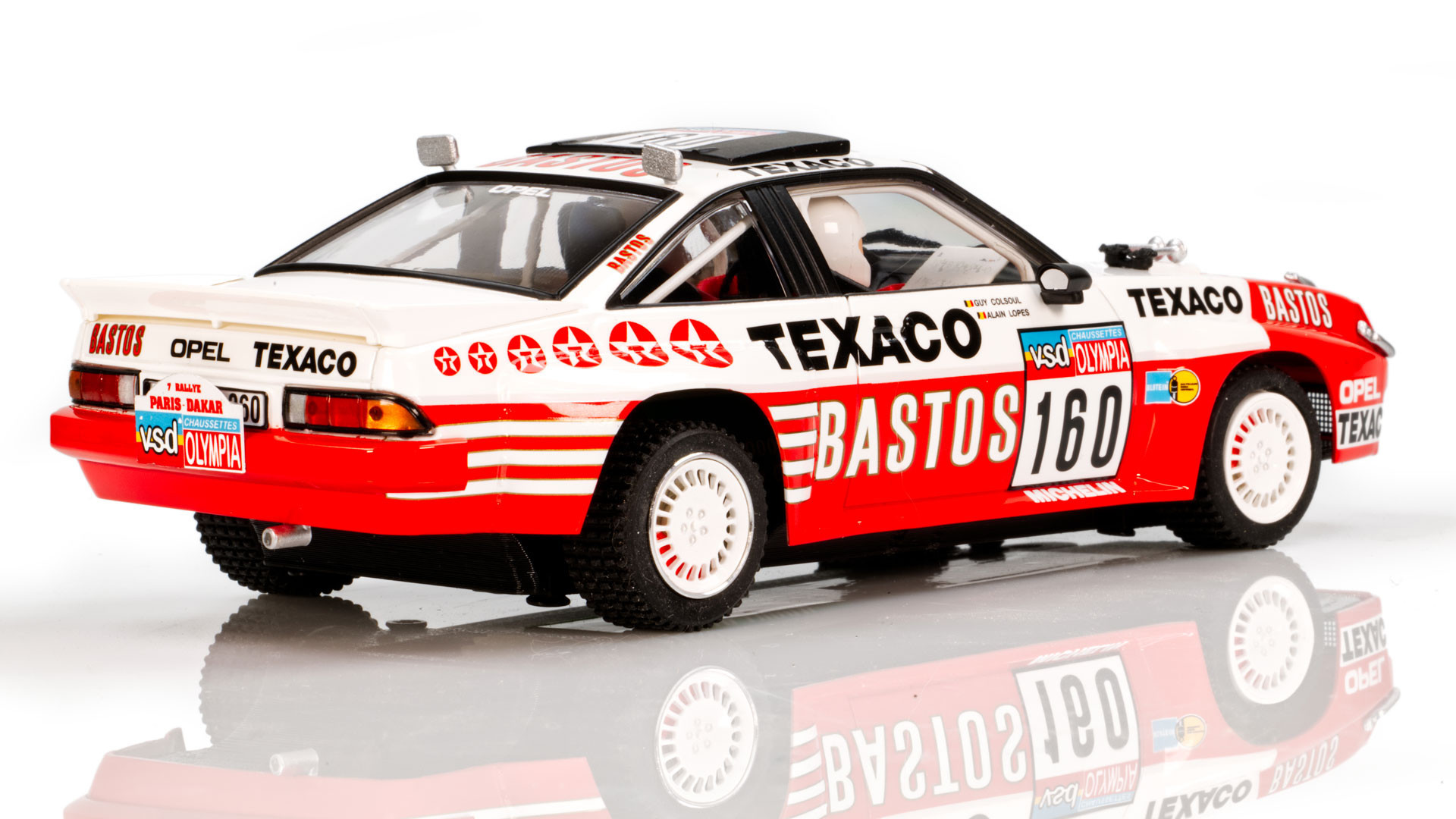 Opel Manta 400 Paris - Dakar 1985   G. Colsoul - A. Lopes