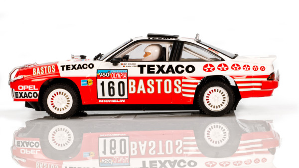 Opel Manta 400 Paris - Dakar 1985   G. Colsoul - A. Lopes