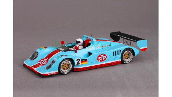 Porsche Kremer STP
