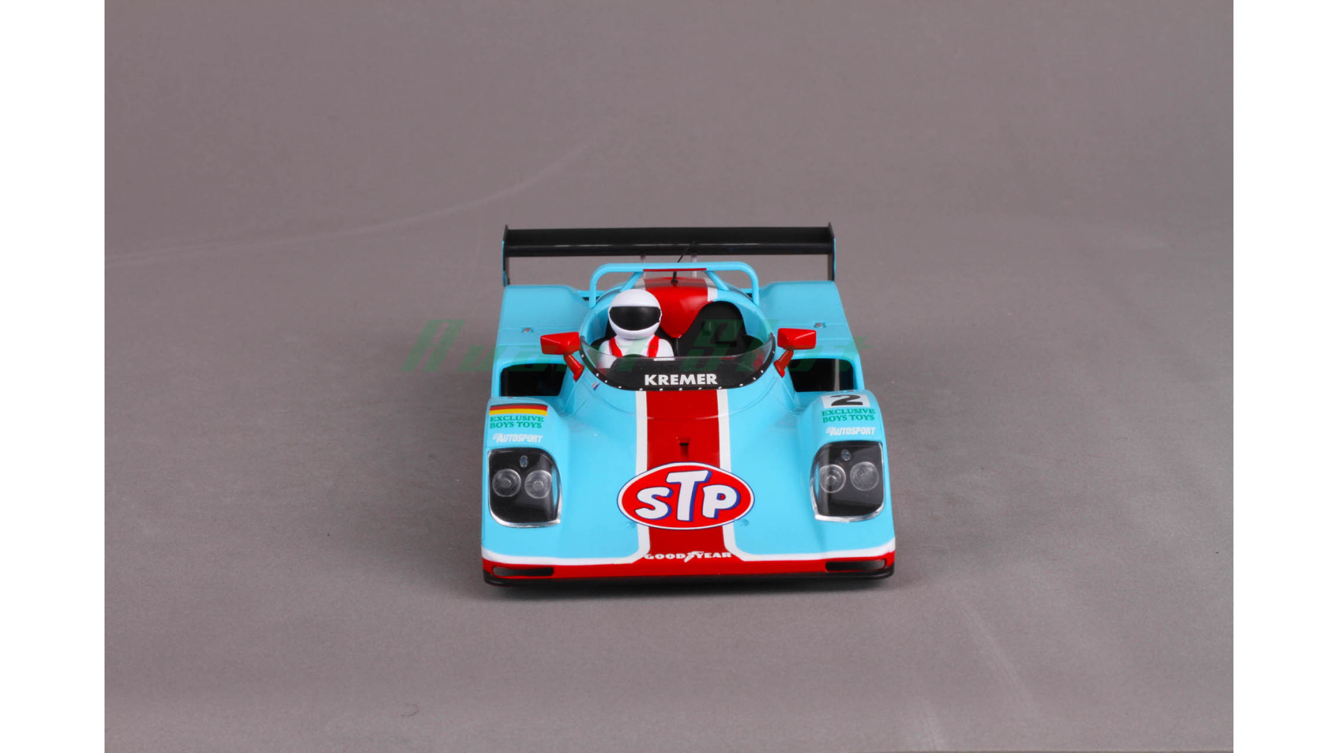Porsche Kremer STP